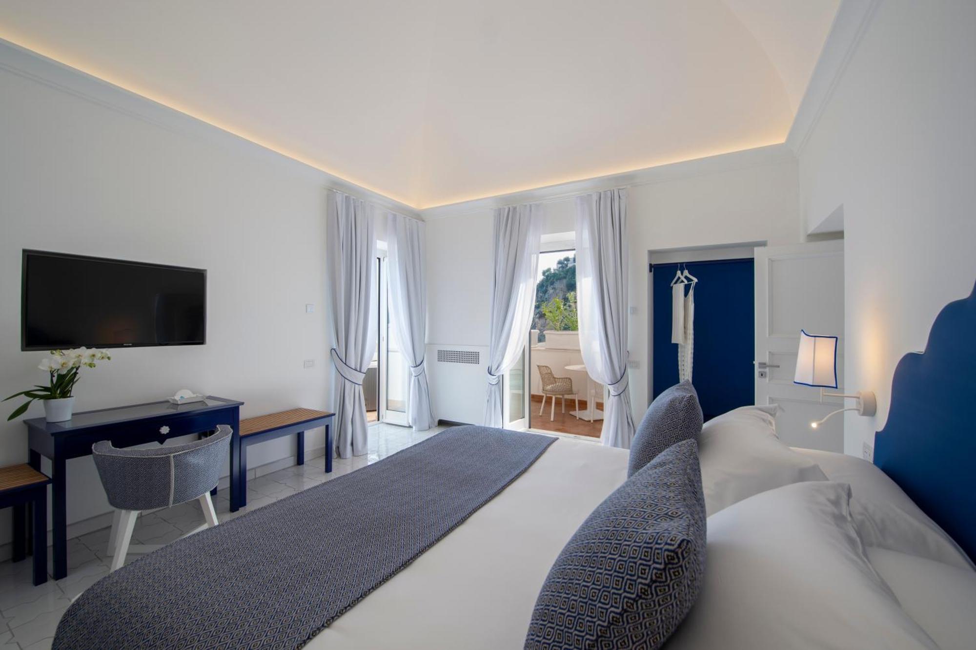 Villa Francesco Luxury Suites Positano Zewnętrze zdjęcie